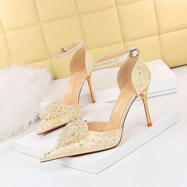 Pointed Pearl High Heeled Sandals