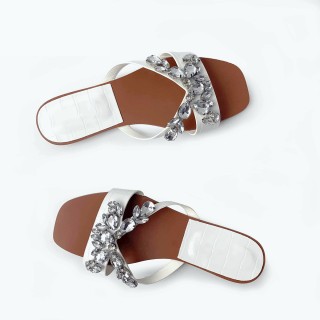 Square Toed Hand Woven Flat Slippers