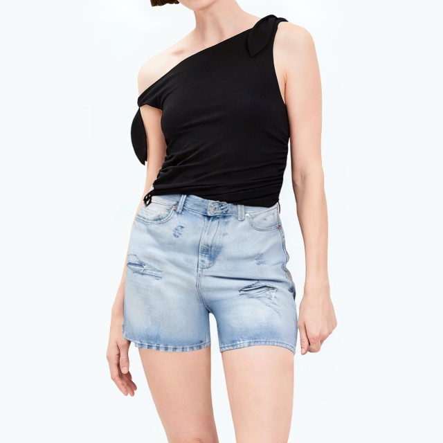 Loose And Fashionable Denim Shorts